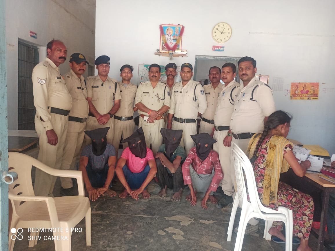 रीवा पुलिस की जादुई कार्यवाही, वारदात के पहले ही पकड़े जा रहे बदमाश!